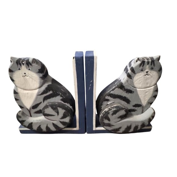 Wooden Gray Tabby Cat Bookends Blue & White Base - Picture 5 of 13